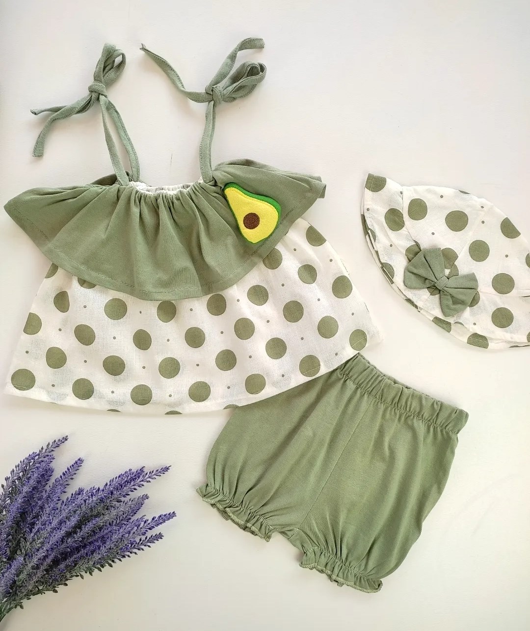 kız bebek takım 6-18 ay avokado detaylı puantiyeli yeşil şapkalı 