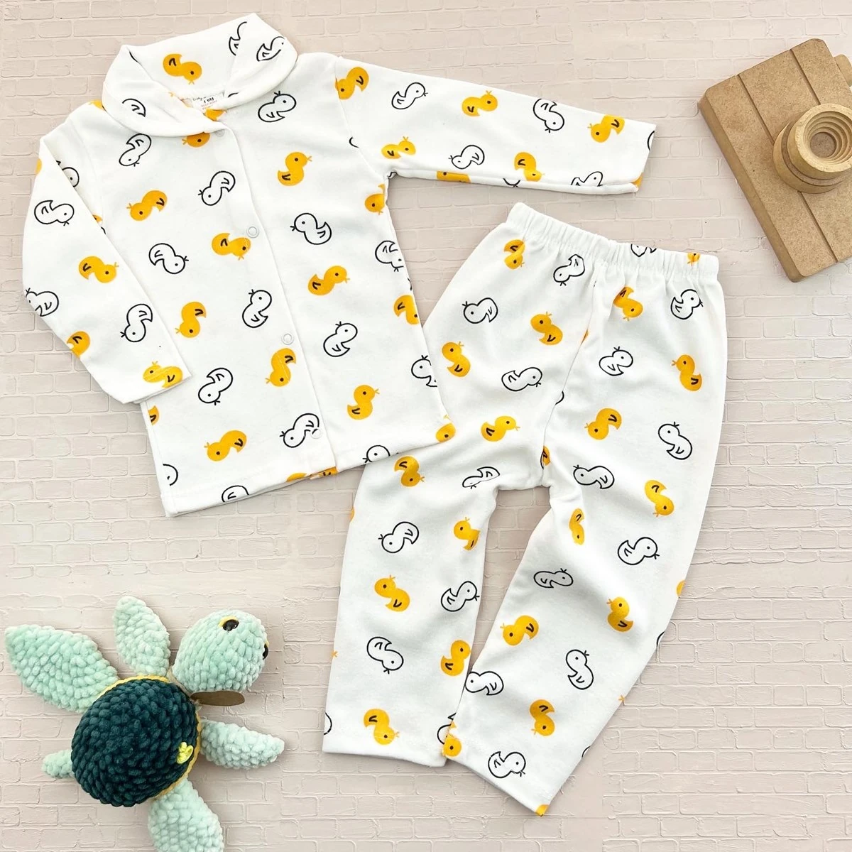 bebek pijama takım 1-3 yaş ördek baskılı çıtçıtlı 