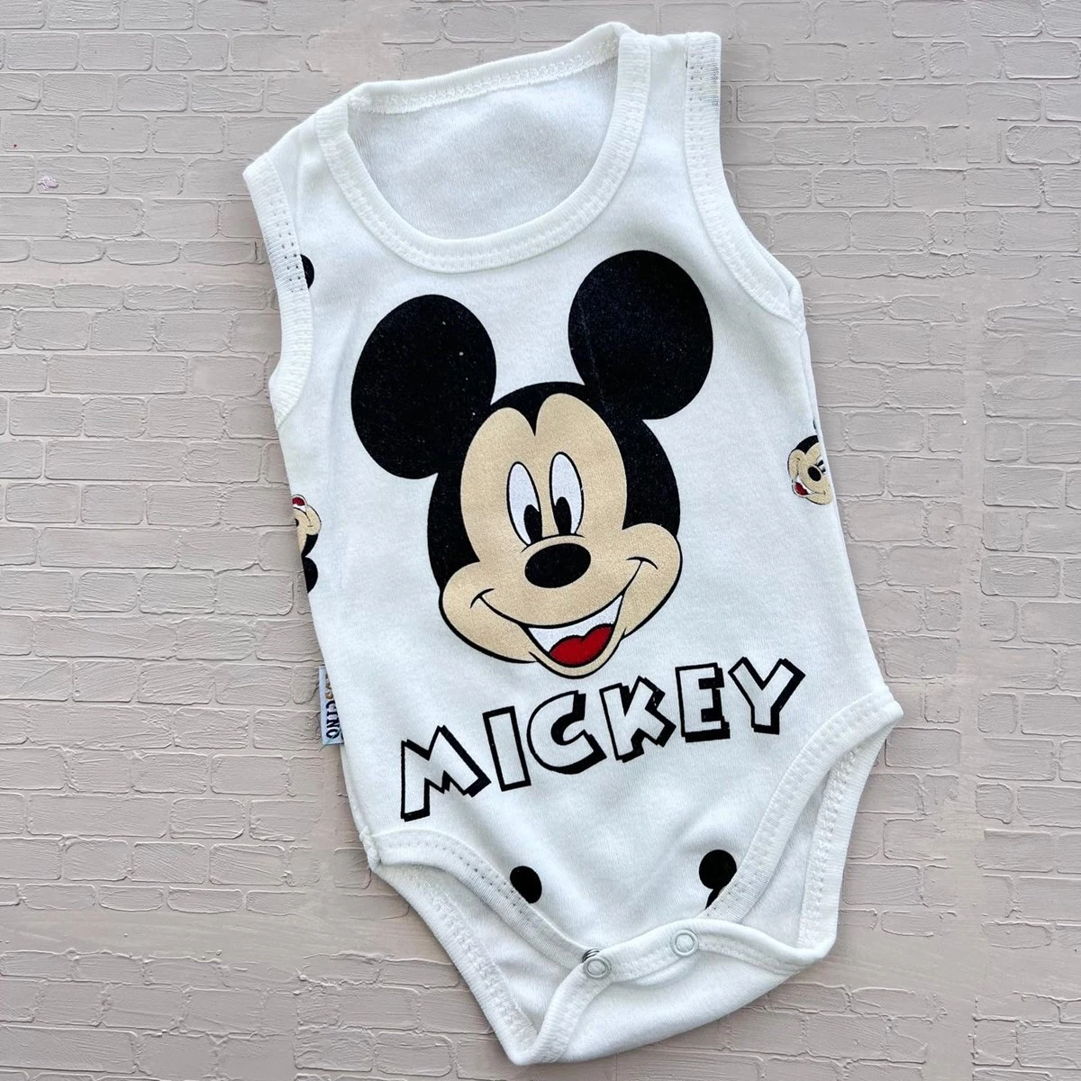 bebek zıbın %100 pamuk mickey baskılı kolsuz beyaz 