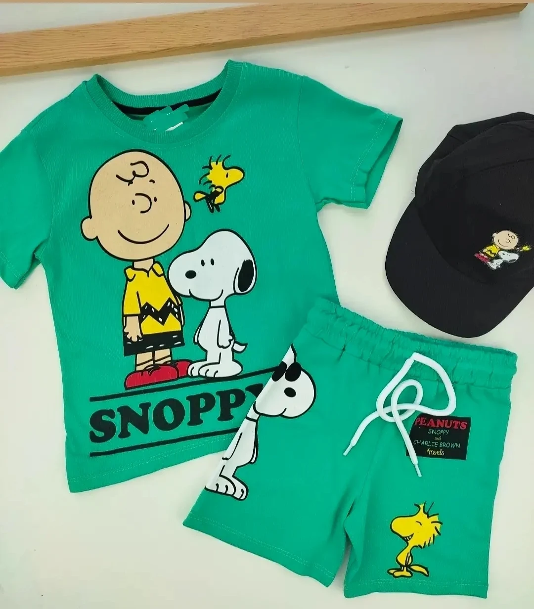 Çocuk Takım 2-8 Yaş Snoopy Baskılı Kasketli Yeşil  