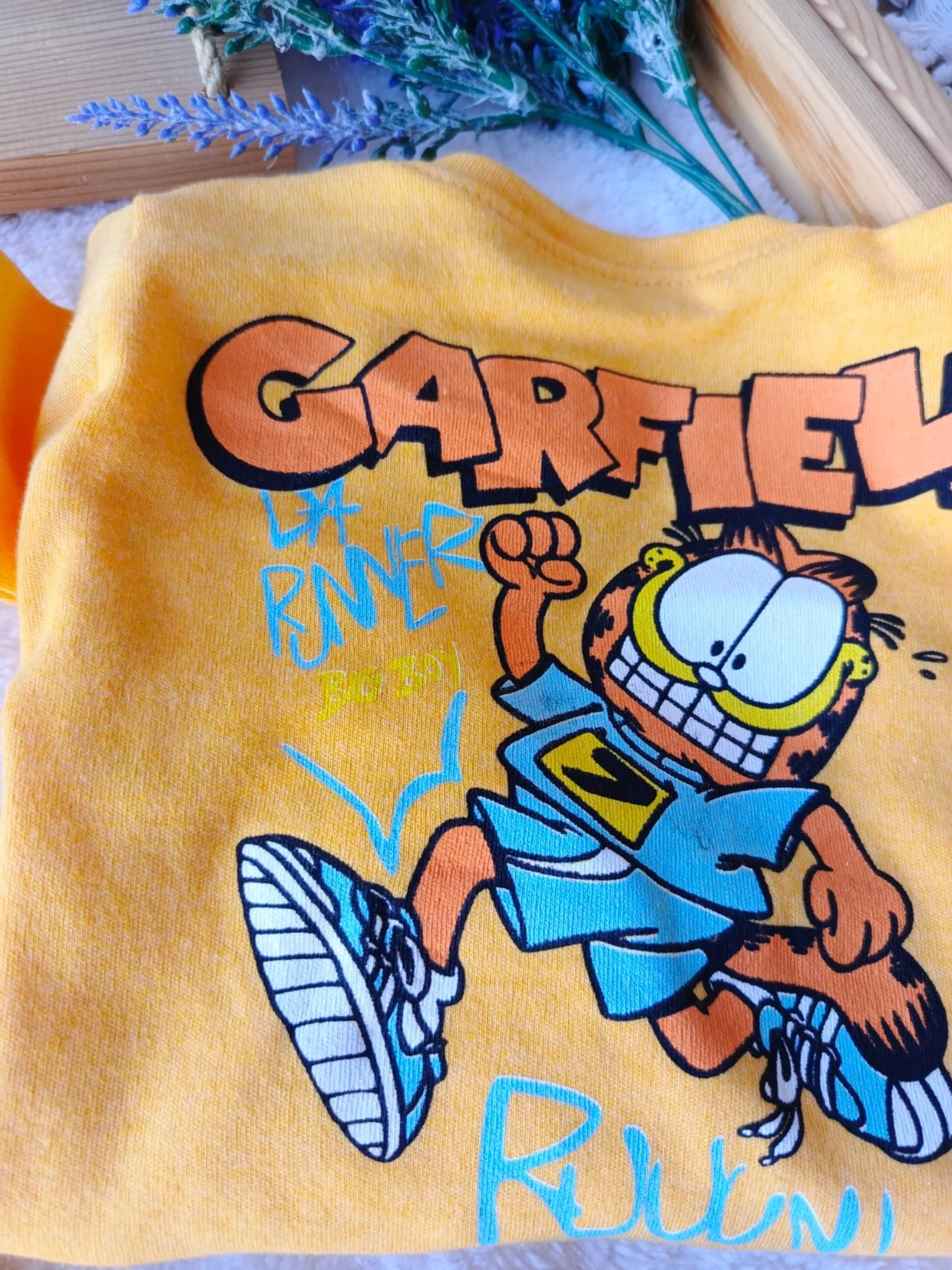 Bebek Takım Garfield Detaylı Sırt Baskılı Sarı 1-4 Yaş