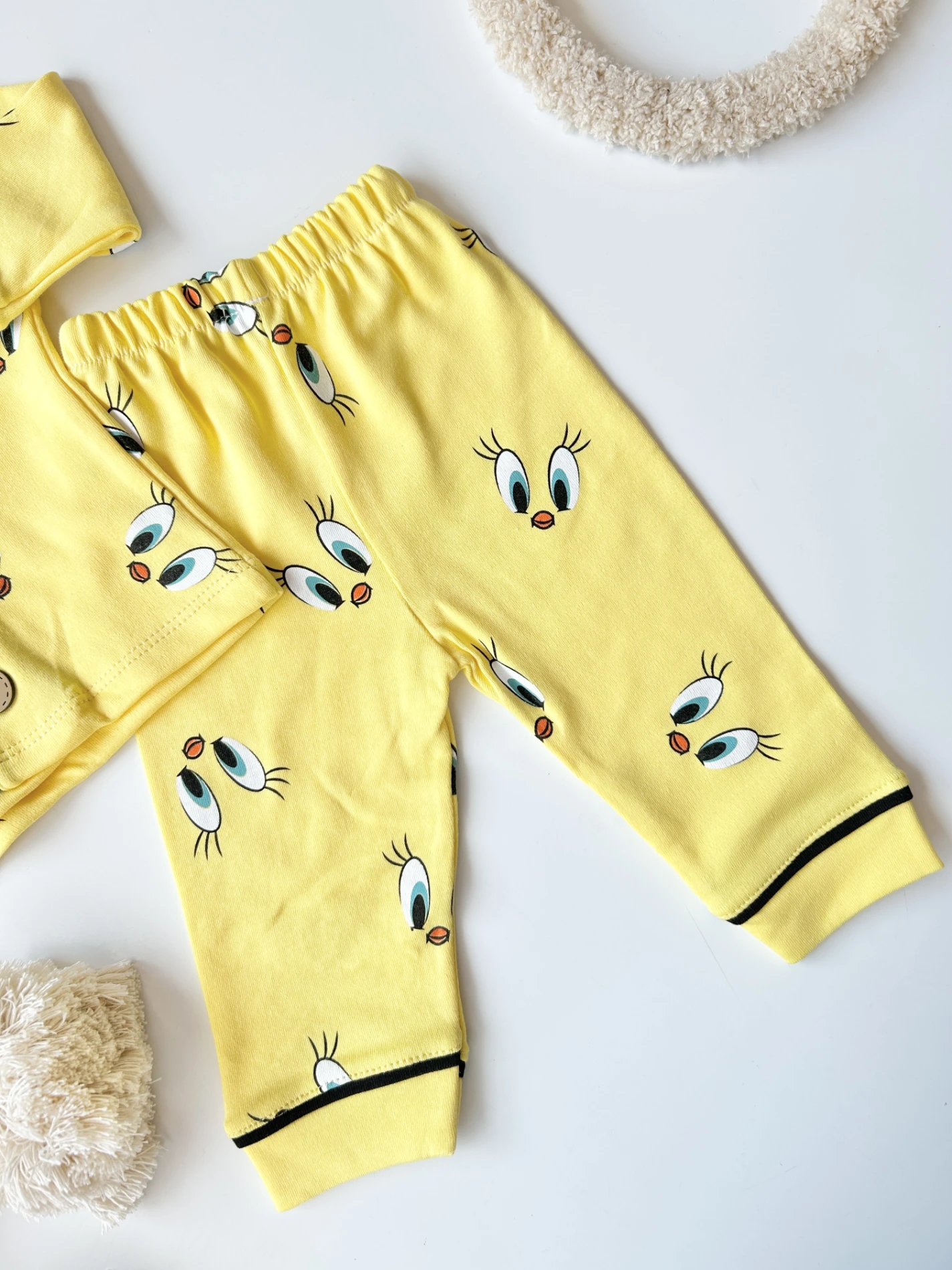 Bebek Takım tweety baskılı düğmeli pijama 9-24 ay sarı