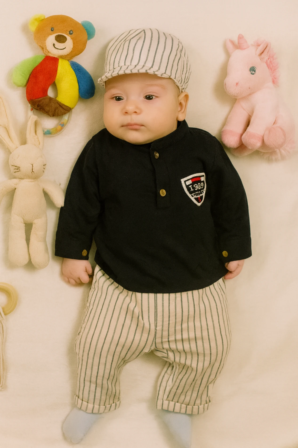 Bebek Takım Çizgili Pantolon Arma Detaylı  